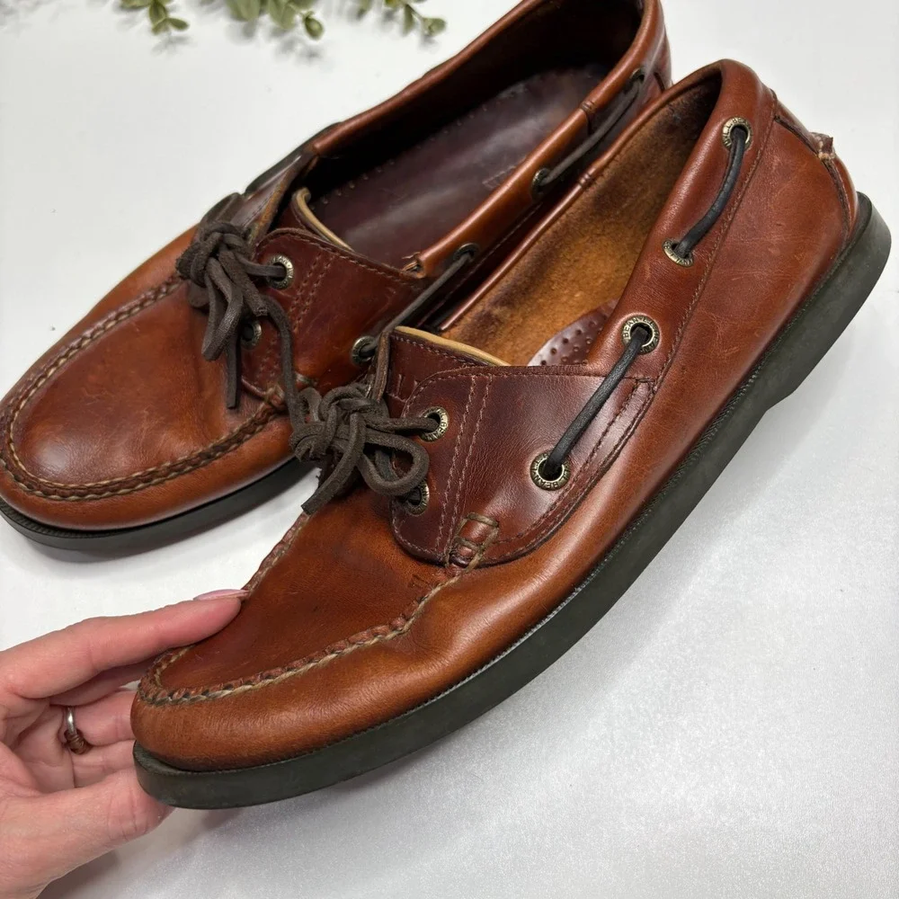 LL Bean Leather Boat Shoes Mens Size 9 Brown Lace Up Loafers Casual Comfort